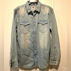 Mens | Levi’s Denim Shirt 💫NWT💫